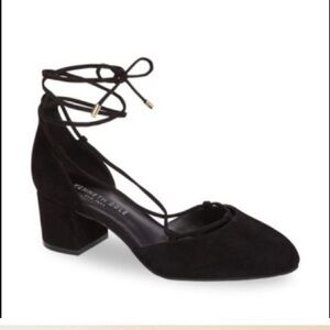 Kenneth Cole Tonniane Black Heels​